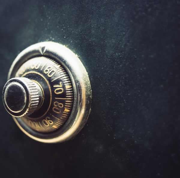 a combination lock on a safe